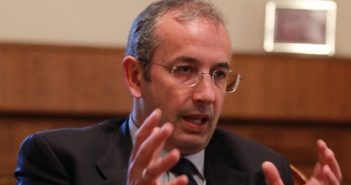 Devenport: Vlada posvećena EU, ali reformski kapacitet će se ceniti po delima