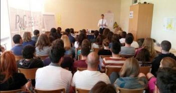 Mladi iz 12 zemalja u EU prolećnoj školi 2014 u Beogradu