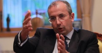 Devenport u intervjuu FoNetu: Nezadovoljavajuće stanje medija