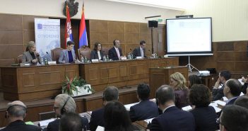 Fabrici: EU ostaje angažovana u regionu