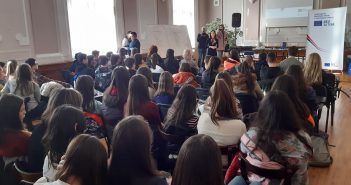Srednjoškolcima u Pirotu predstavljen jubilarni „Evropski dnevnik“