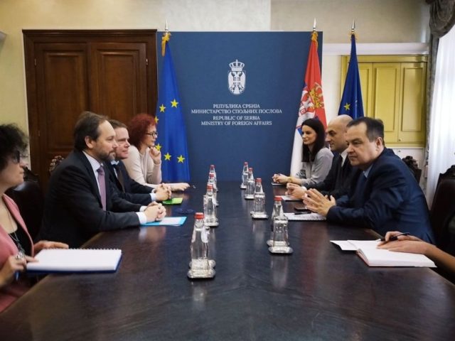 Ambasador Žiofre sastao se sa ministrom Dačićem