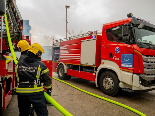 EU obezbedila sedam cisterni za gašenje velikih požara