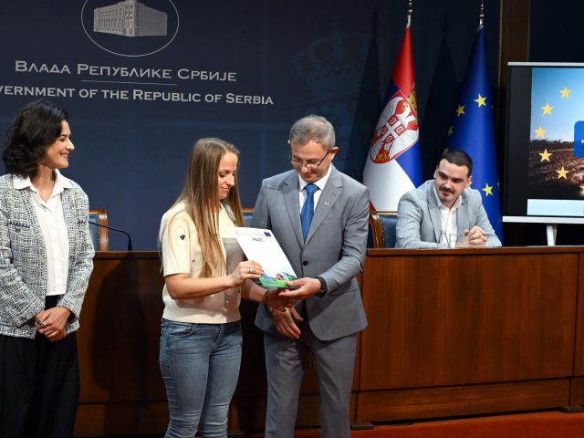 Modern farming equipment reaches Serbian fields through IPARD III Program