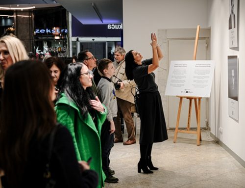 Otvorena izložba „16 muških glasova protiv rodno zasnovanog nasilja“