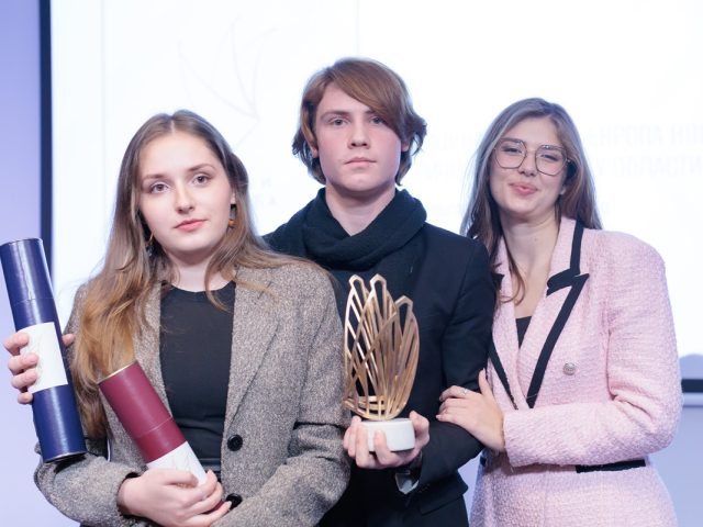 Ansamblu Generalštab uručena nagrada Heroji nasleđa